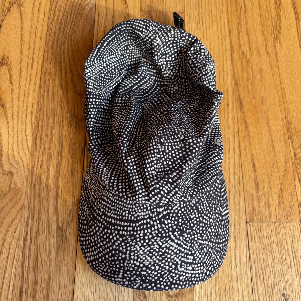 Lululemon Athletica Black and White Dotted Print Hat